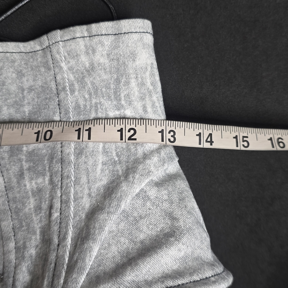 Spread The News Textured Belt - Picture 10 of 12